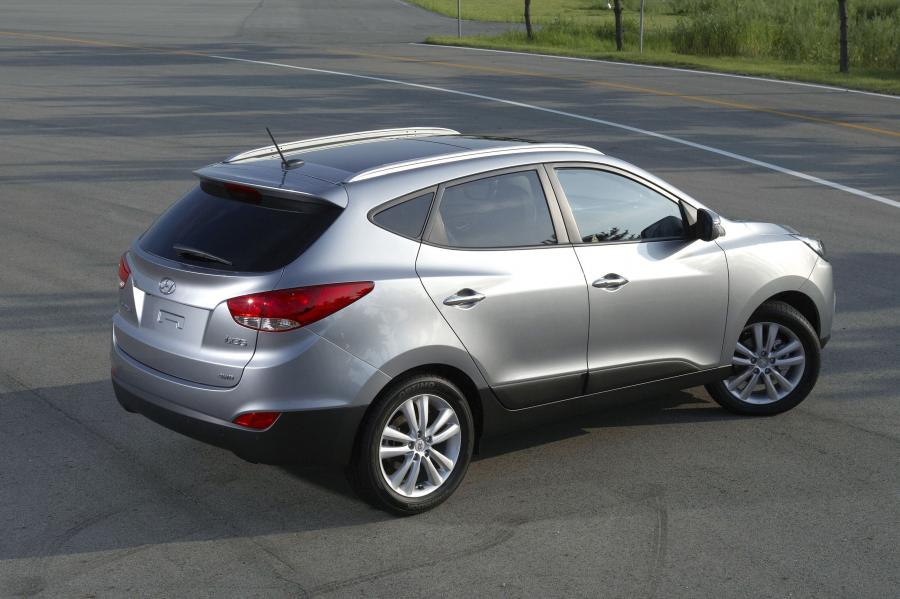  Hyundai ix35 2010 года  (фото 53 из 114)